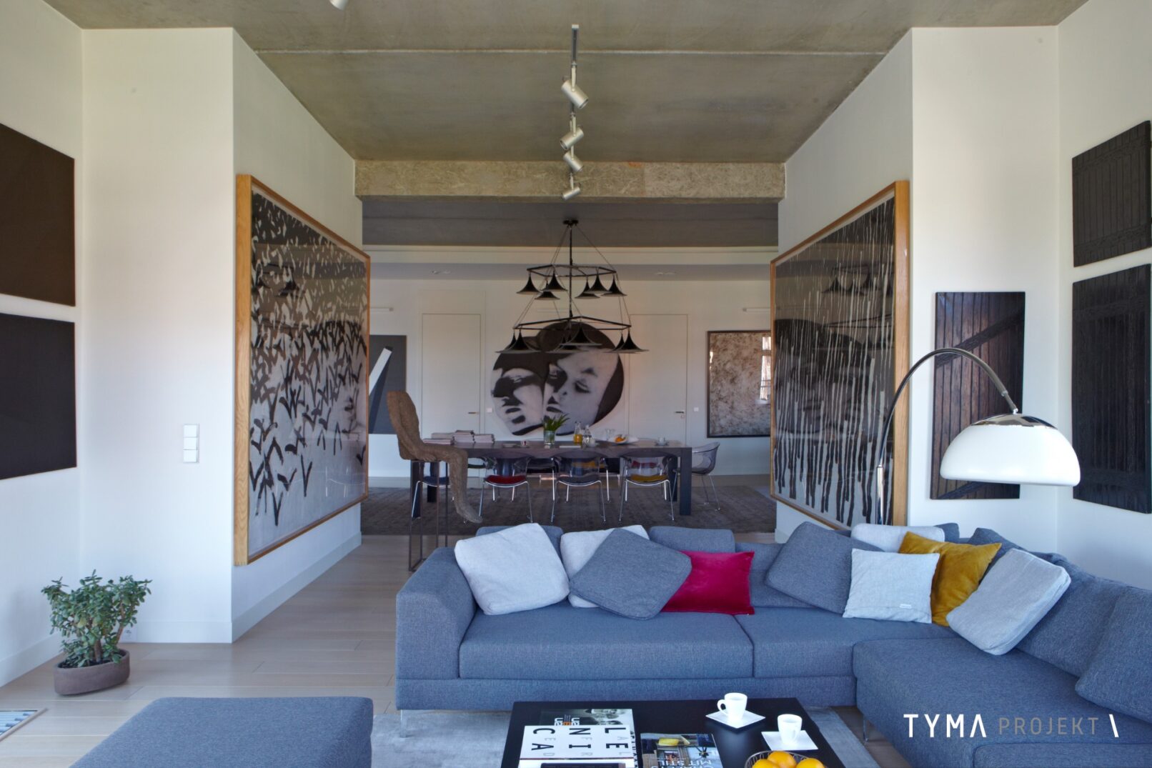 Jadalnia czy galeria?