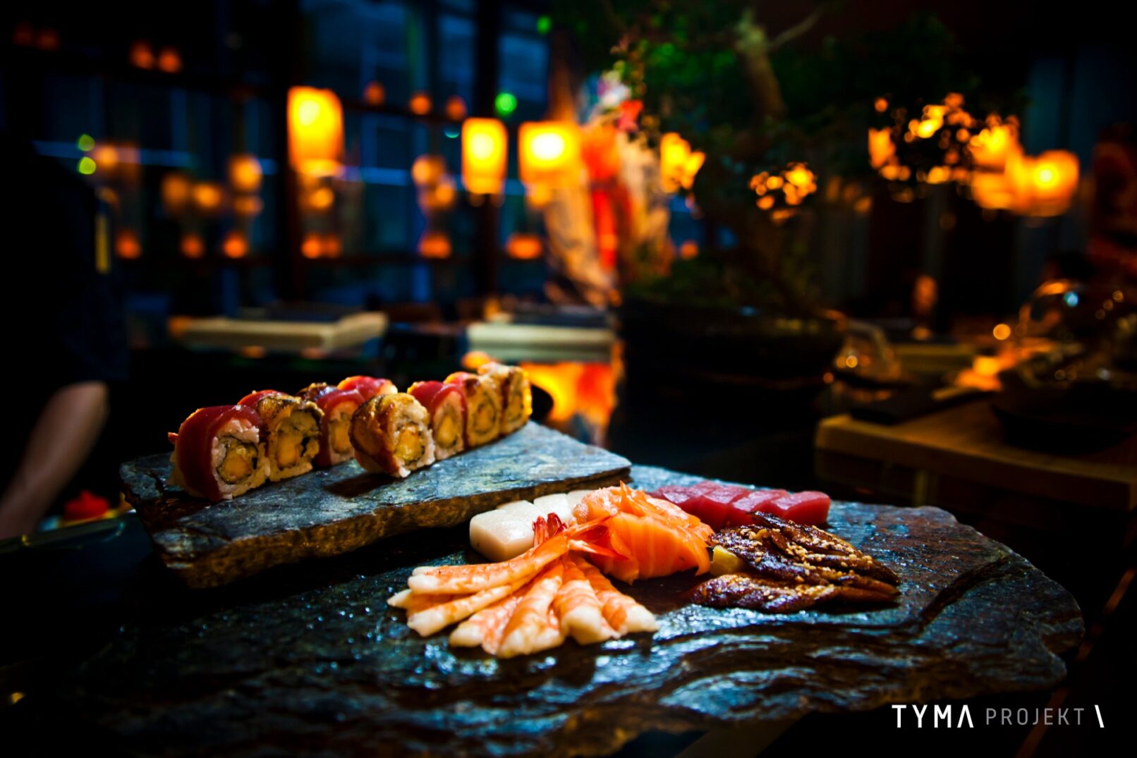 Talerze z naturalnego łupka.