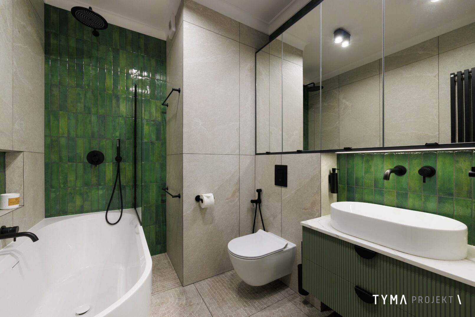 Łazienka w odcieniach zieleni.